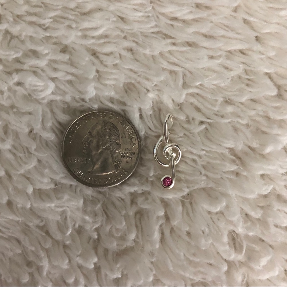 Sterling silver treble cleft pendant